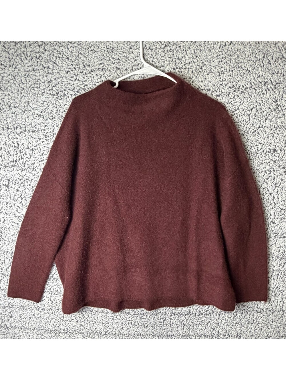Vince Women’s Small Oversized Burgundy Maroon Long Sleeve Sweater
